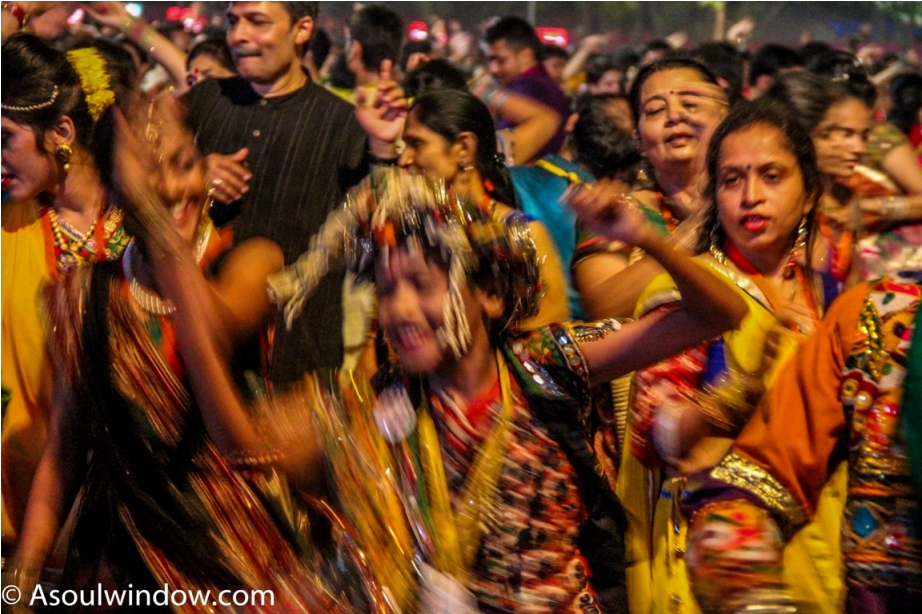 GARBA GYRATIONS GALORE IN UNITED WAY, VADODARA BIGGEST DANCE SHOW IN