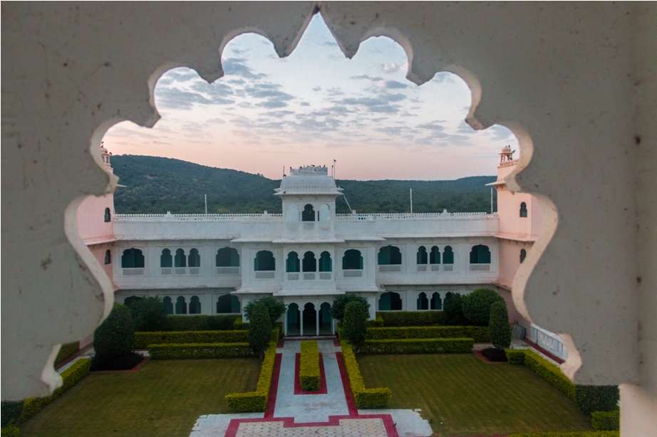 Justa Lake Nahargarh Palace, Chittorgarh Rajasthan India sunrise (2)
