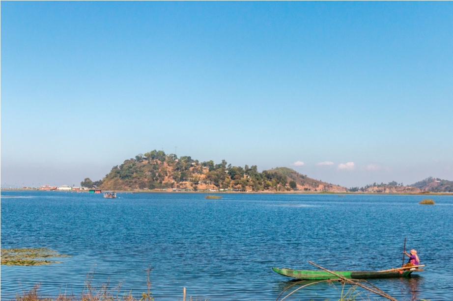 Boat ride Loktak Lake Manipur Incredible India Phumdi (9)