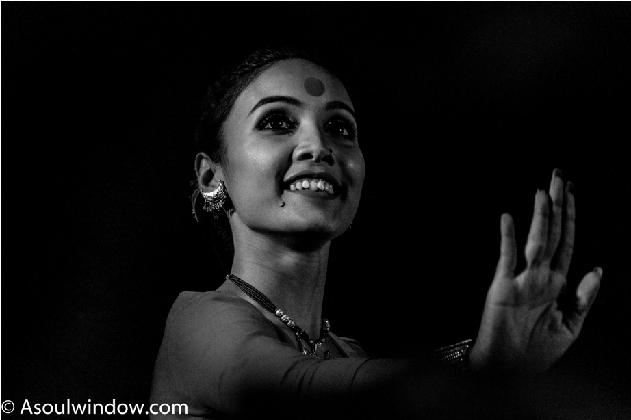 bihu dance dwijing festival bodoland assam india (18)