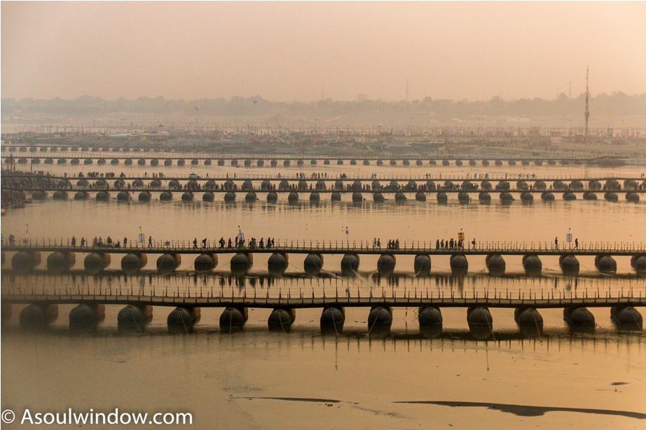 Pontoon Bridge Ardhkumbh Mahakumbh Magh Kumbh Mela Prayagraj Uttar Pradesh (1)