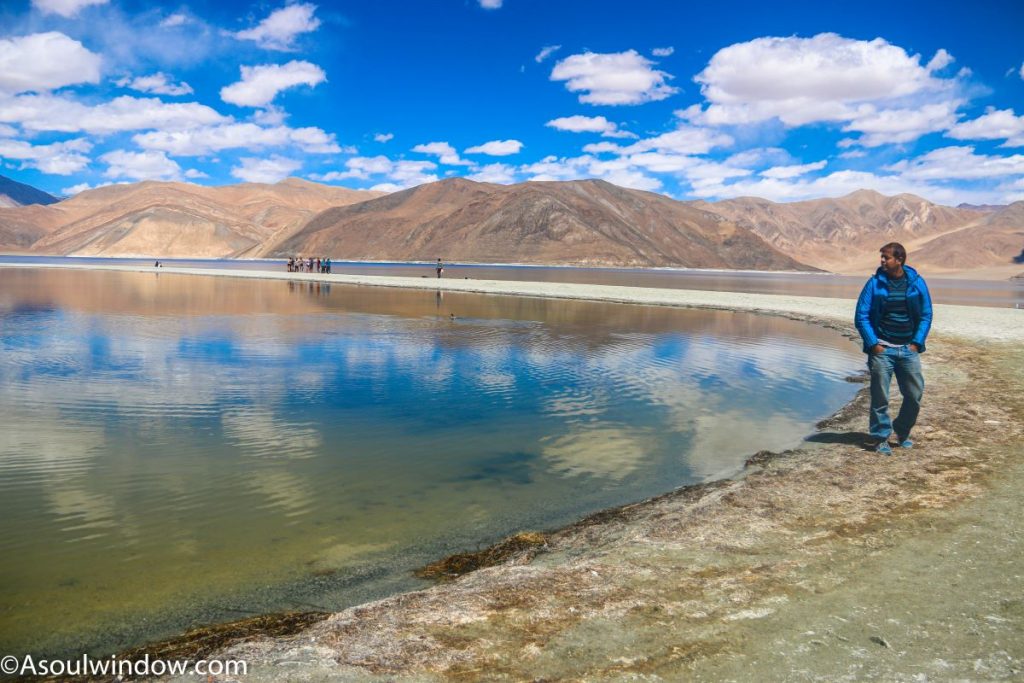Autumn Fall season Pangong Lake Temperature in September weather Climate Best Time to Go Leh Ladakh (2)
